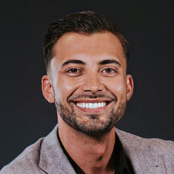 Grant Fisher